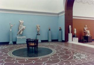 Candida Höfer - Deutsche Hoschschule Fur Korperkultur Leipzig, II