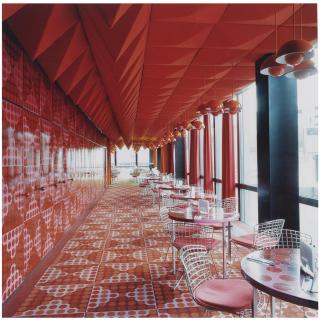 Candida Höfer - German Spiegelkantine, Hamburg Iii