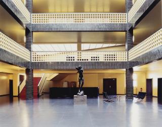 Candida Höfer - \'Haus Des Rundfunks Berlin X\'