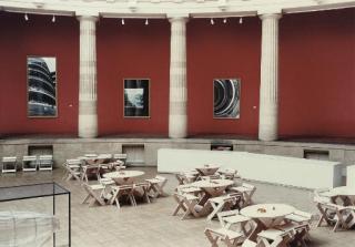 Candida Höfer - Hedendaagse Kunst Gent III