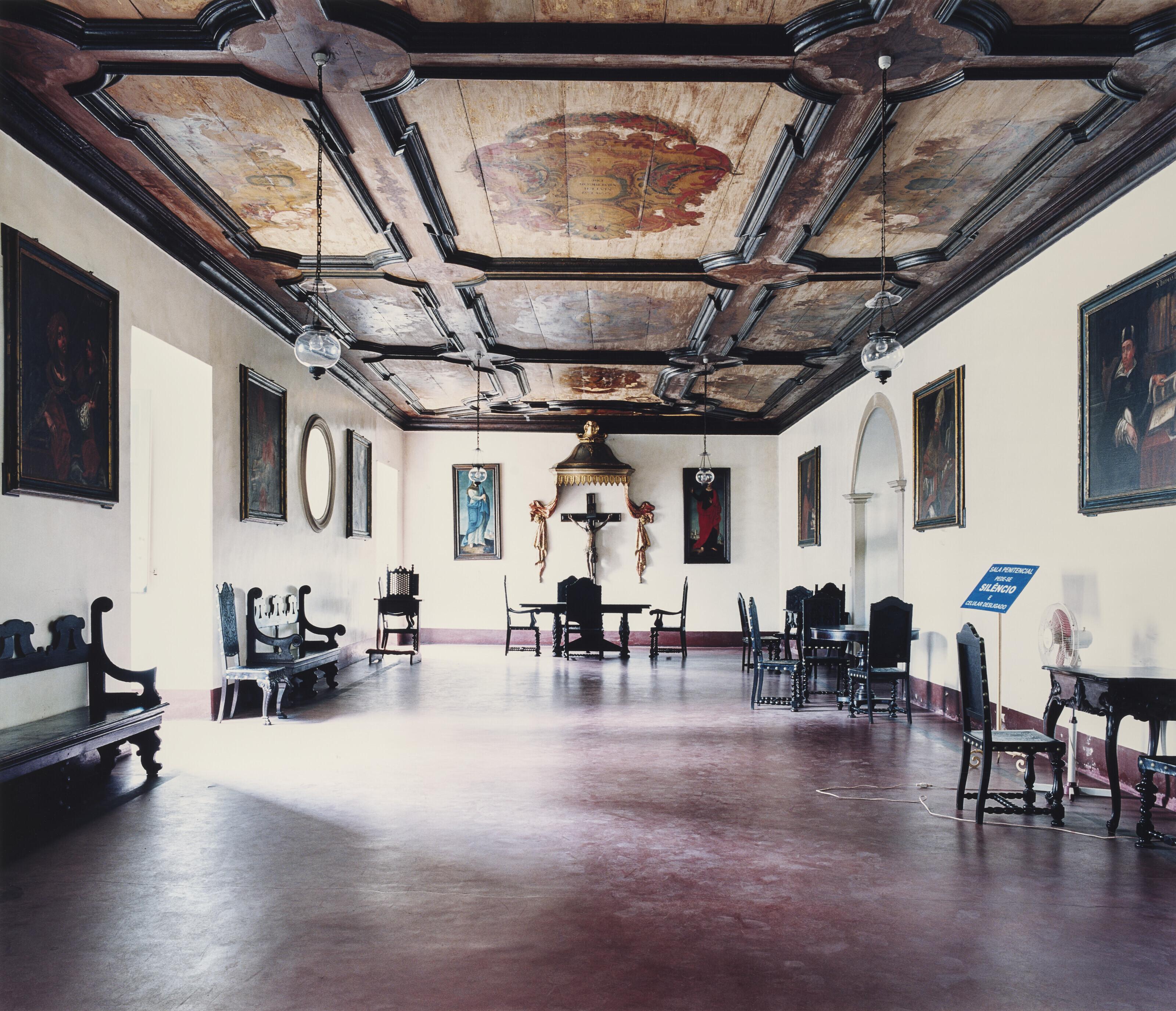 Candida Höfer - Portal da Misericordia, Salvador Bahia VI, 2005