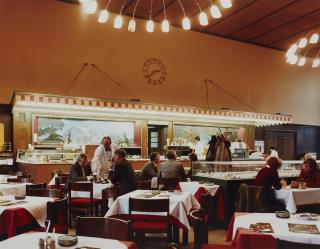 Candida Höfer - Wartesaal Düsseldorf