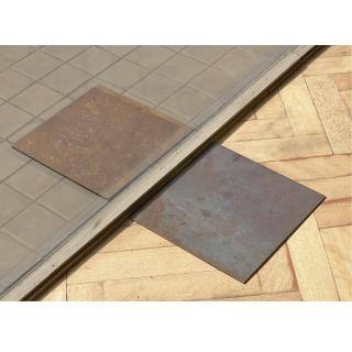 Carl Andre - Steel Inside/Outside Piece