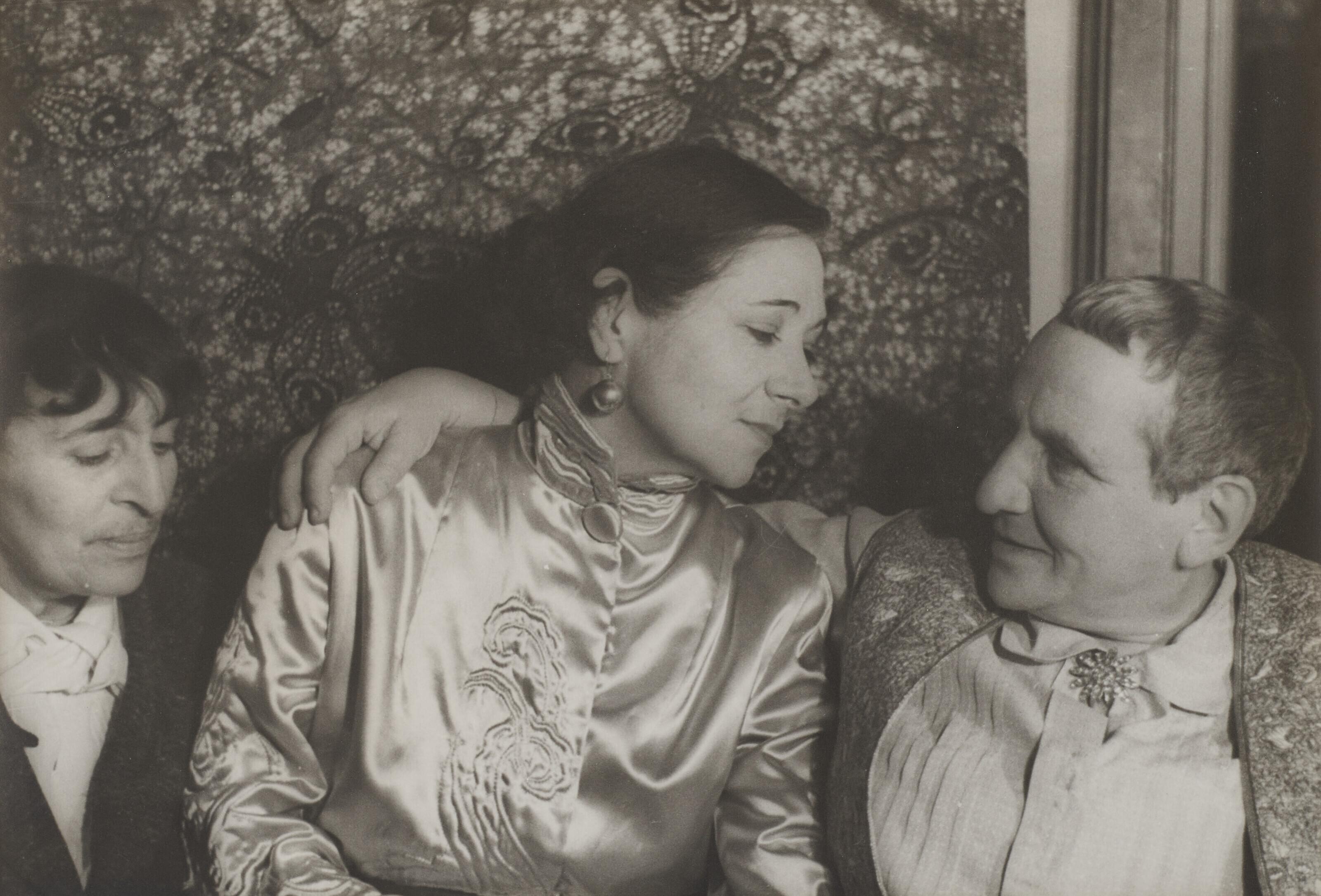 Carl Van Vechten - Alice B. Toklas, Fania Marinoff and Gertrude Stein, 1935