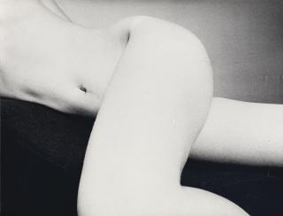 Carla Cerati - Forma di dona (Female form), 1972