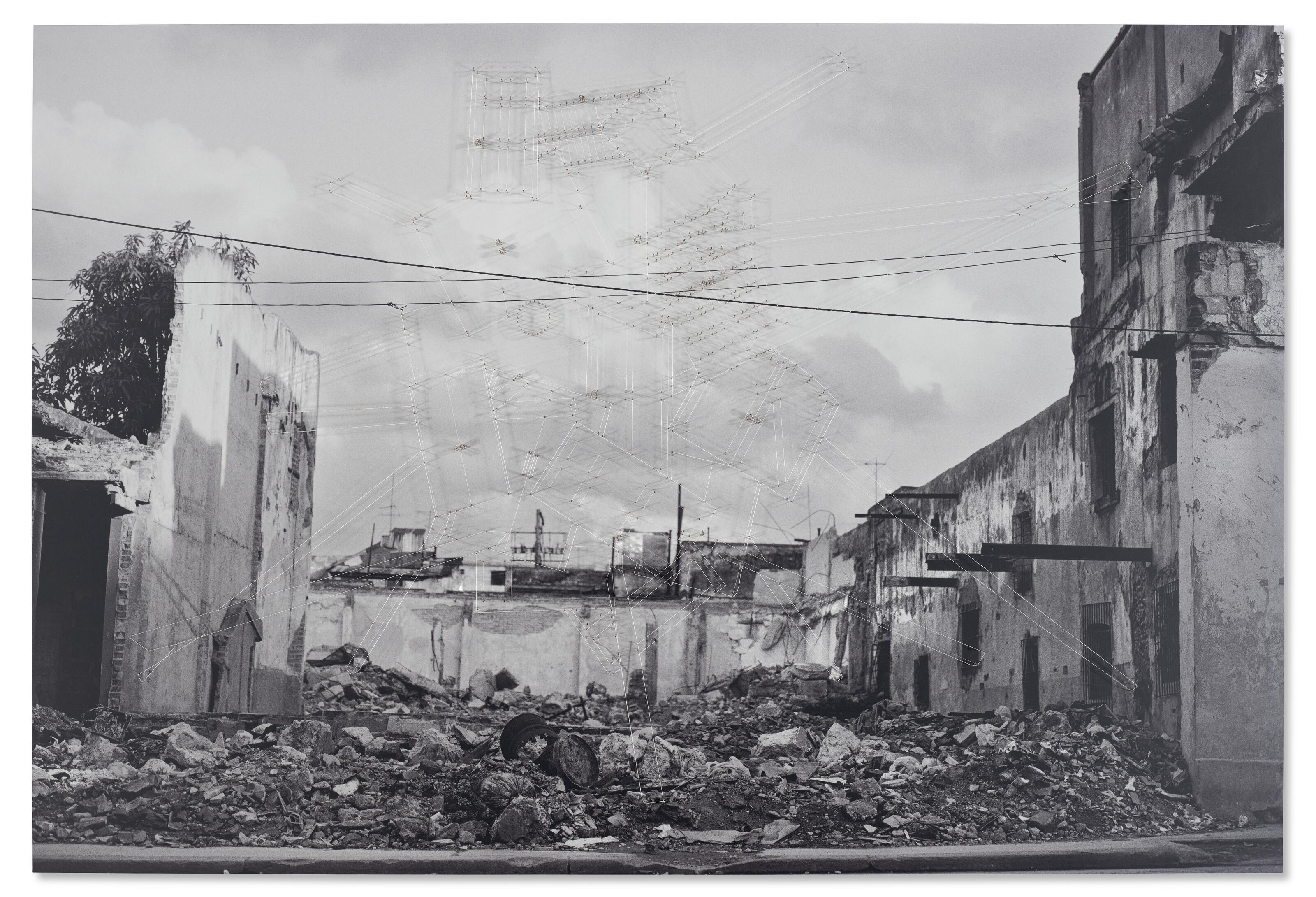 Carlos Garaicoa - Cocoon