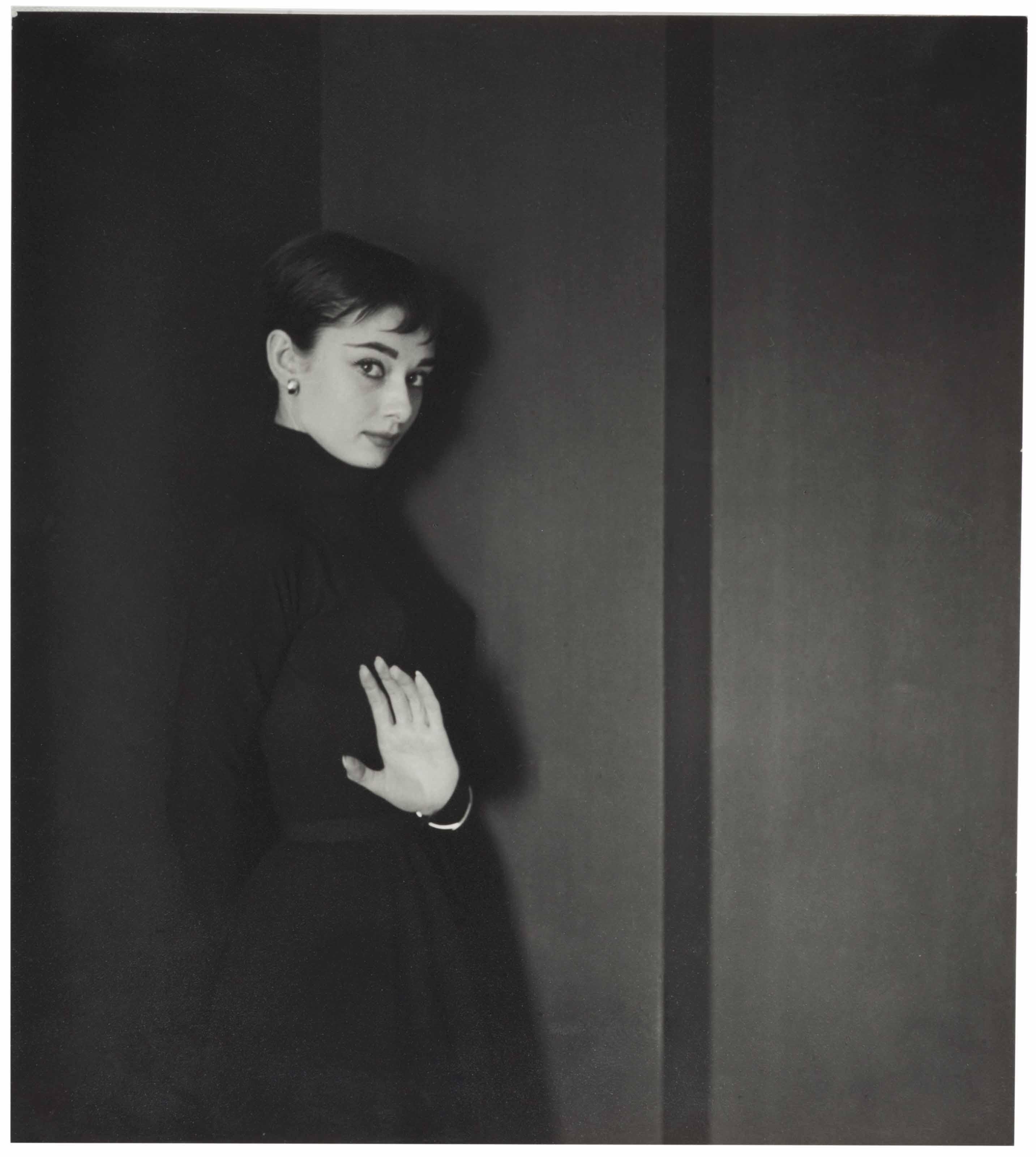 Cecil Beaton - Audrey Hepburn, 1954
