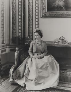 Cecil Beaton - Queen at Princess Margaret\'s Wedding, 1960