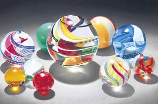 Charles Bell - Triple Swirl Fade To Black