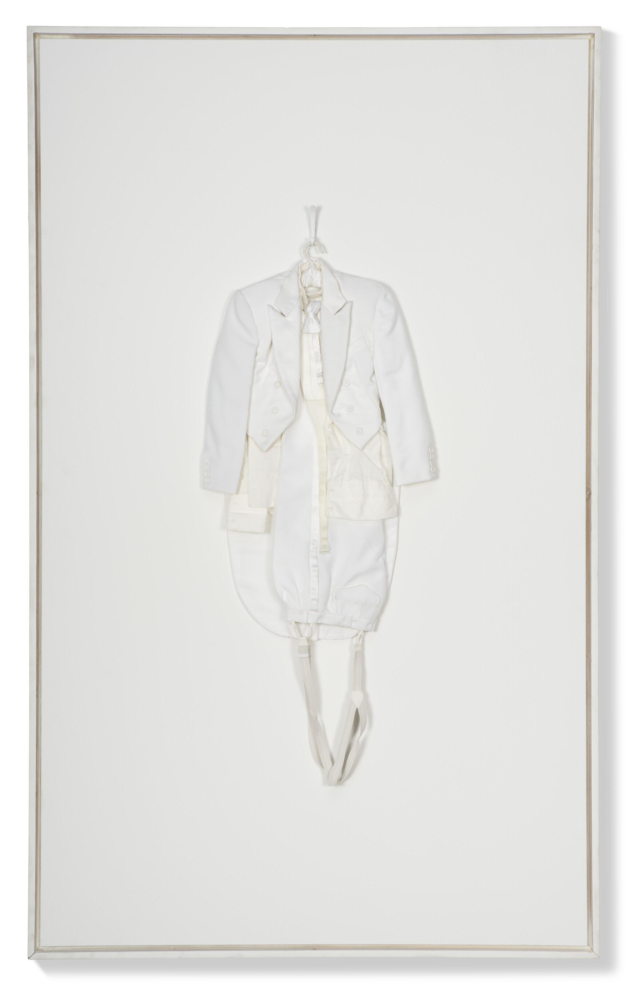 Charles Ledray - White Tails