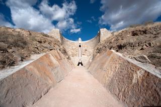 Charles Ross - Solar burn in the time it takes sunlight to reach the earth