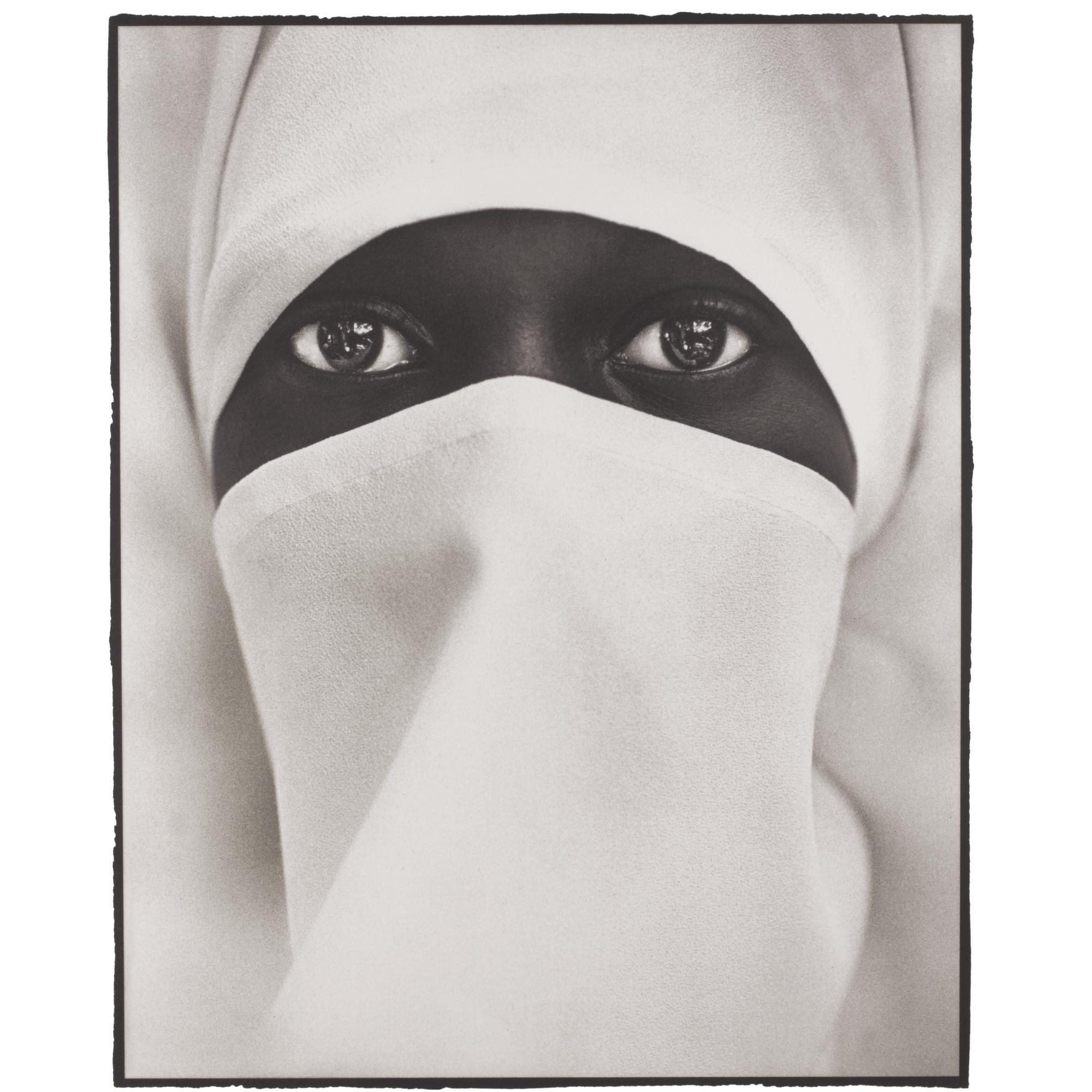 Chester Higgins Jr. - Moslem Woman, New York, 1990