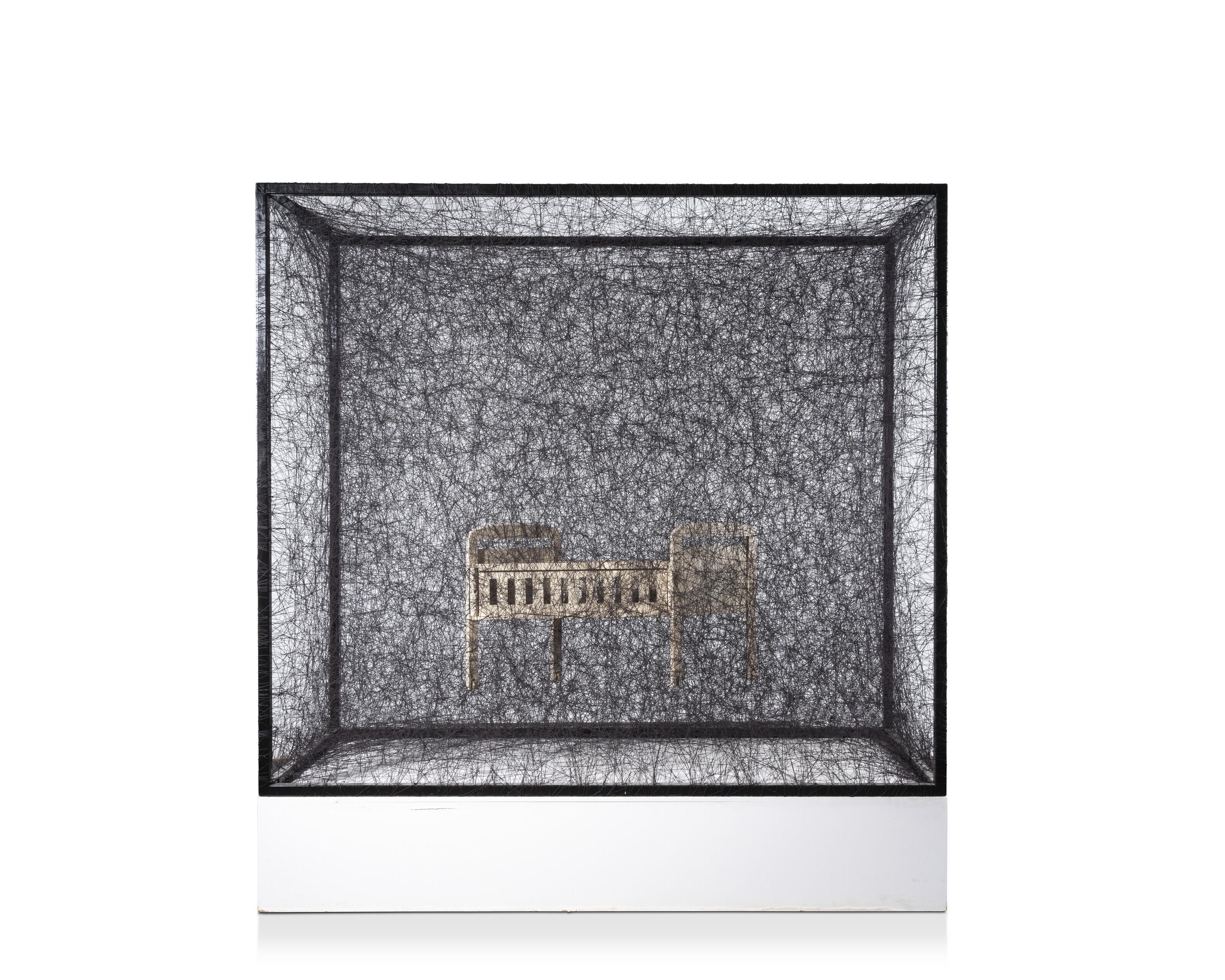 Chiharu Shiota - State of Being (Children\'s Bed)