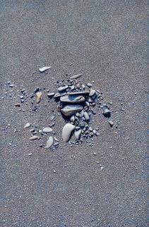 Chou Chu-Wang - Stones Islet — Waiting(Painted In 2019)