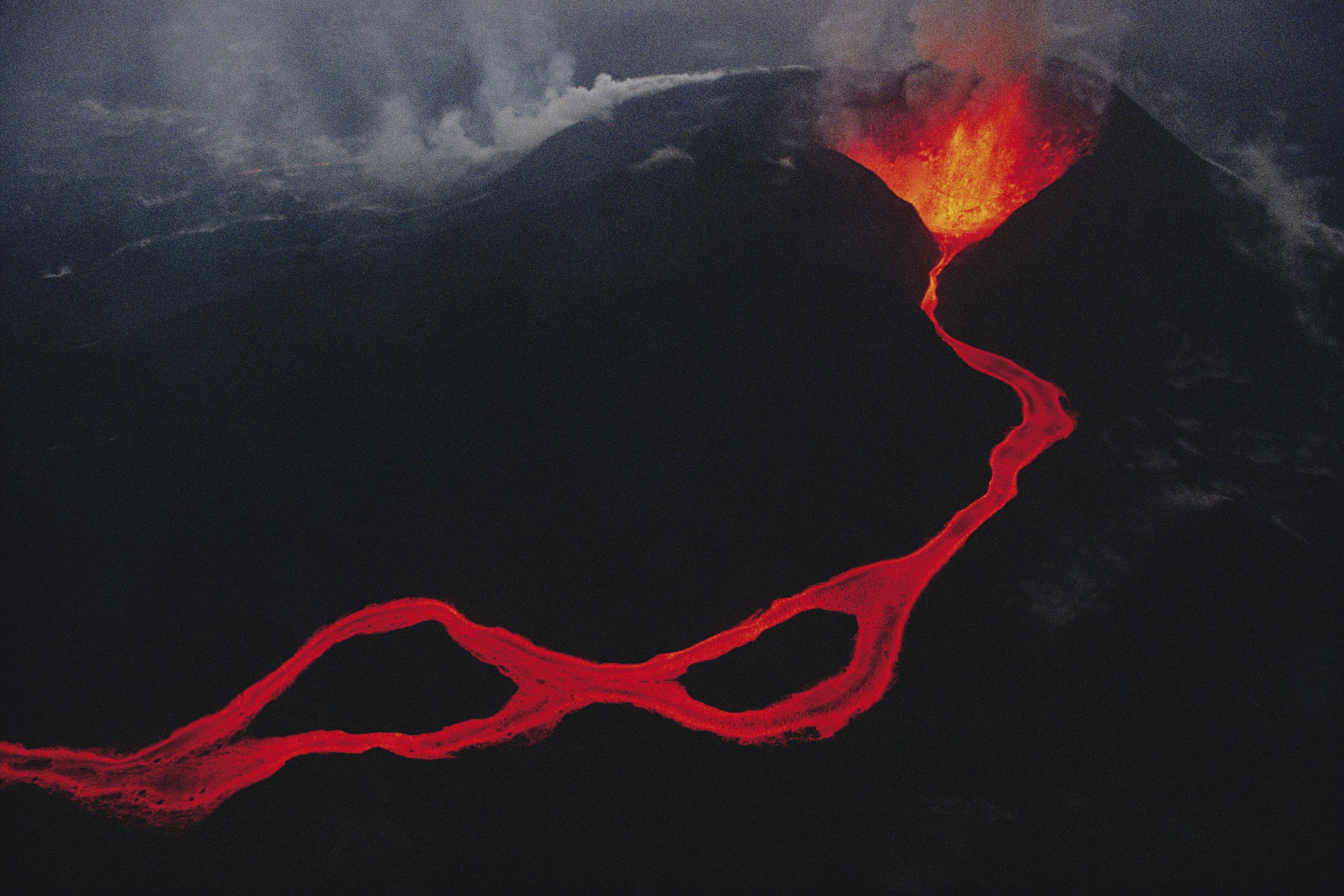 Chris Johns - Eruption, Virunga Mountains, Great Rift Valley, Zaire, 1990