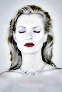 Chris Levine - Kate Moss She\'s Light (Pure), 2014