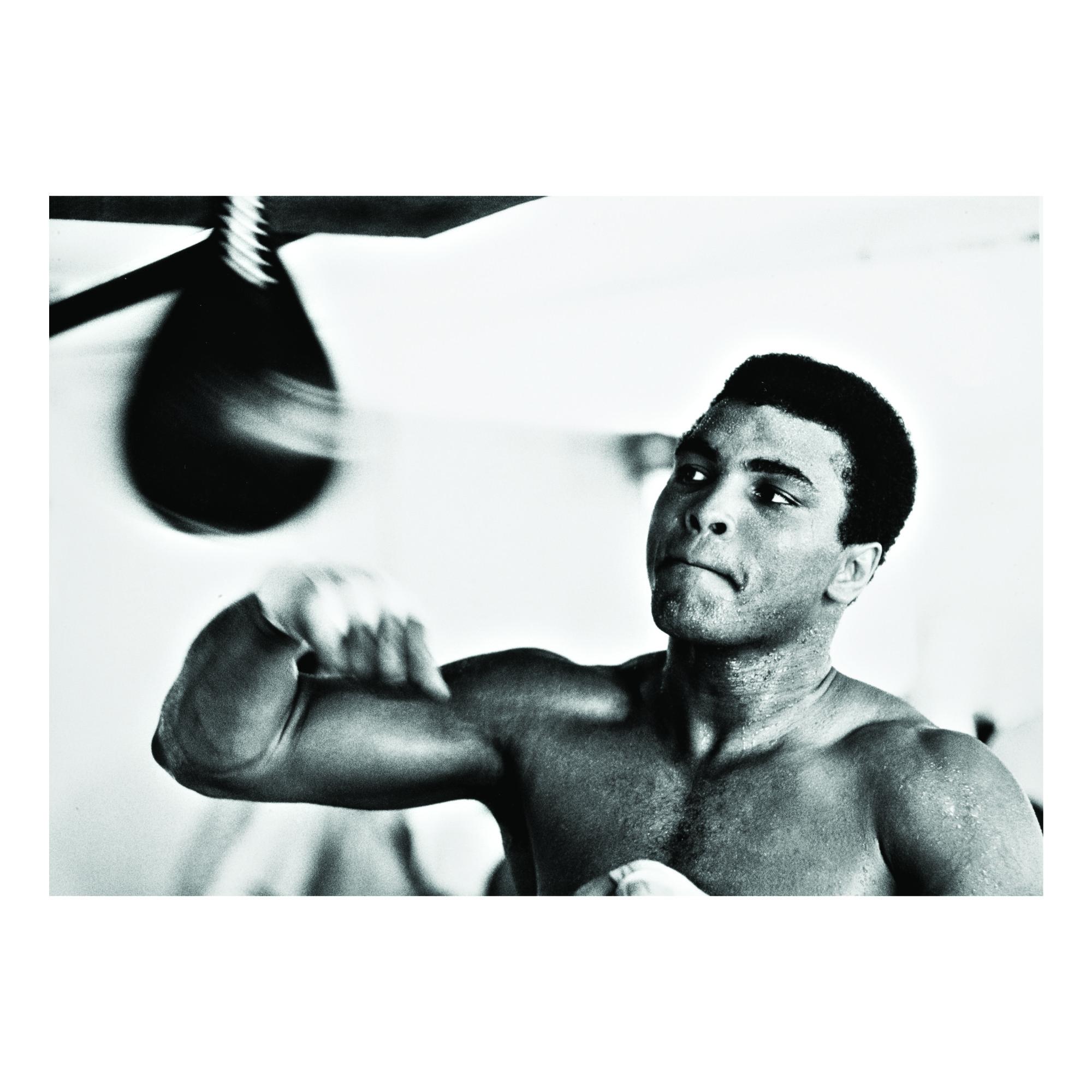 Chris Smith - On The Ball