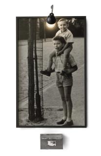 Christian Boltanski - 1IPiggy-back