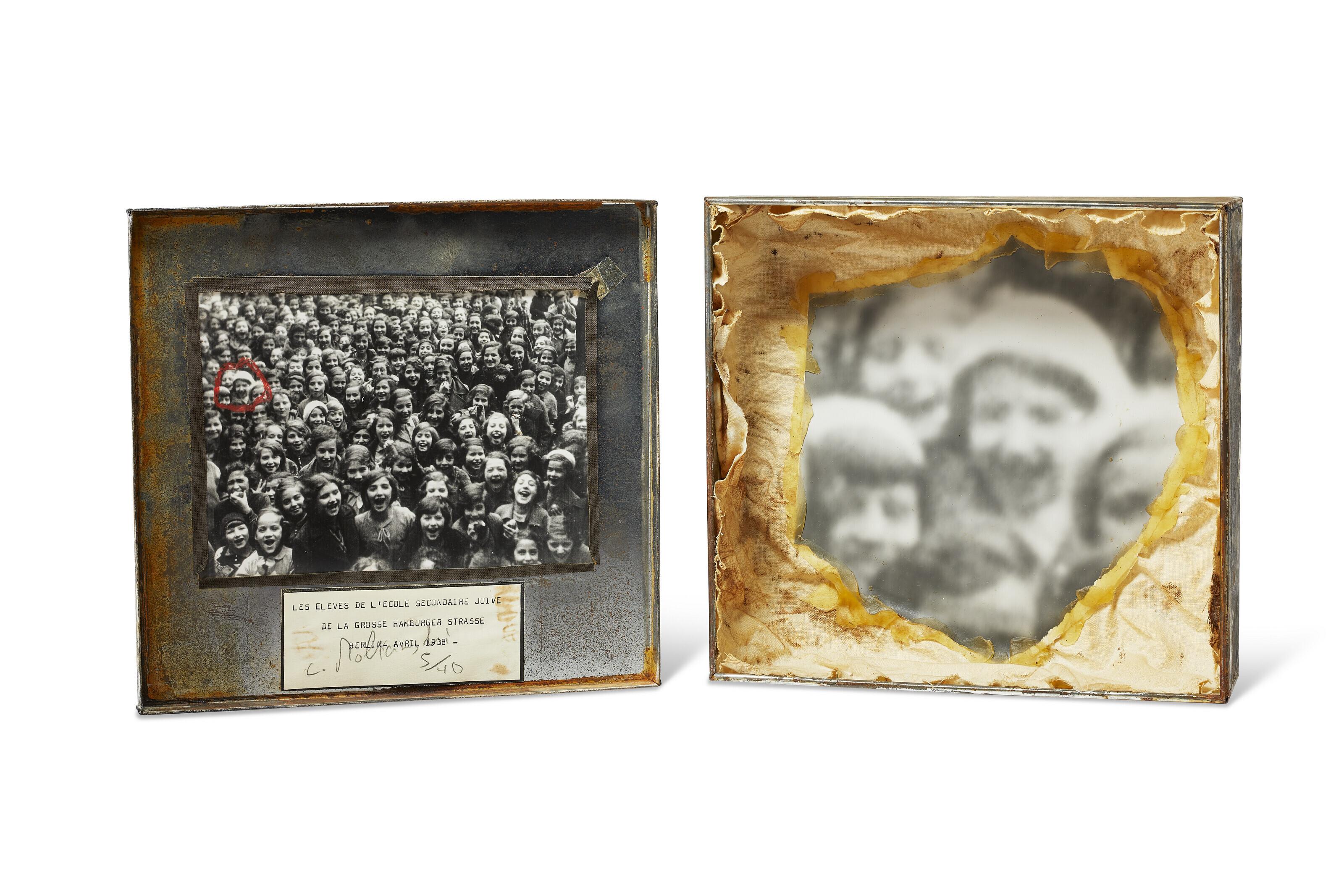 Christian Boltanski - Les élèves de l\'école secondaire juive de la grosse Hamburger Strasse, Berlin - Avril - 1938