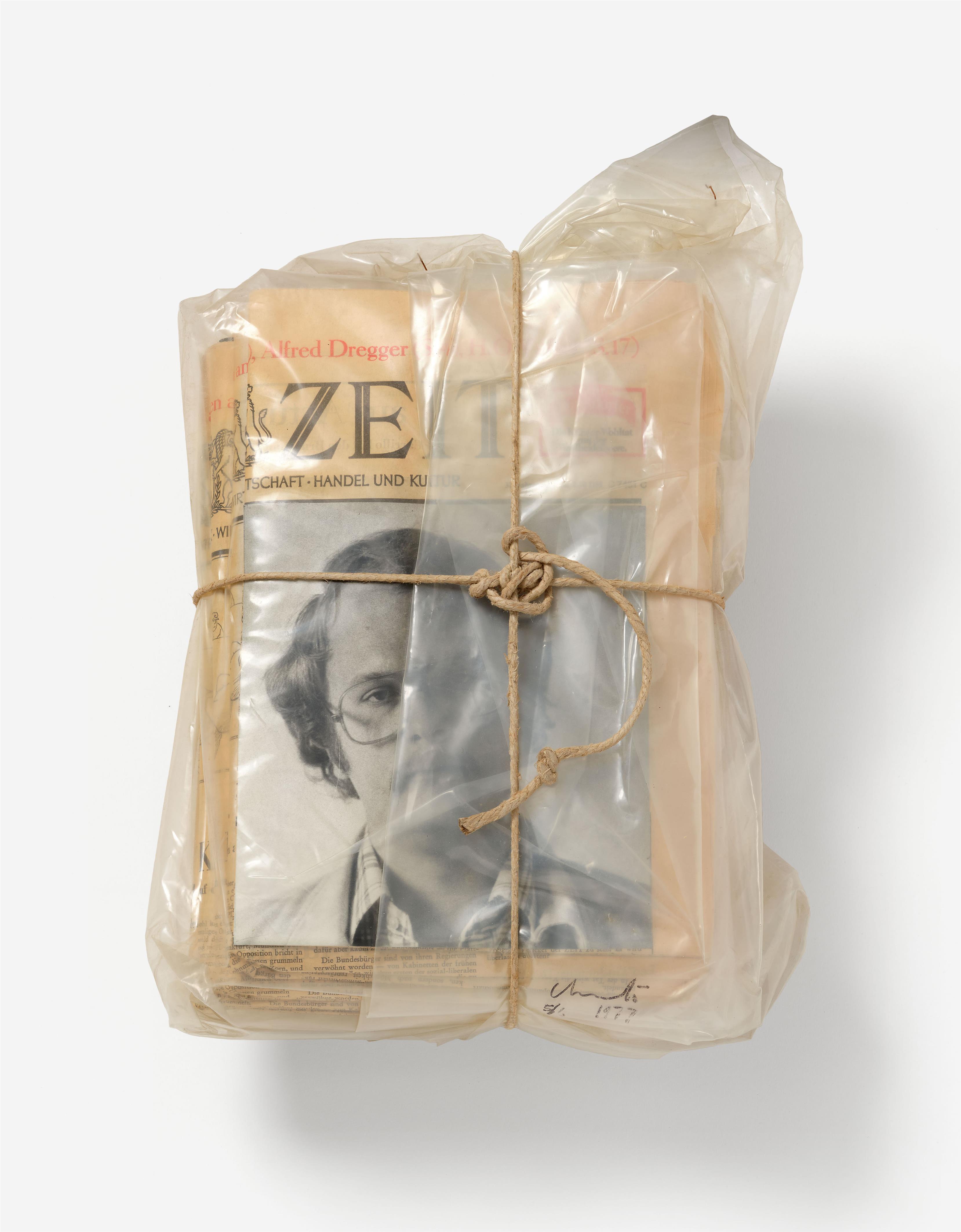 Christo - Die Zeit Newspaper, wrapped