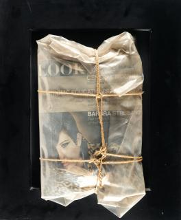 Christo - LOOK Magazine Empaqueté
