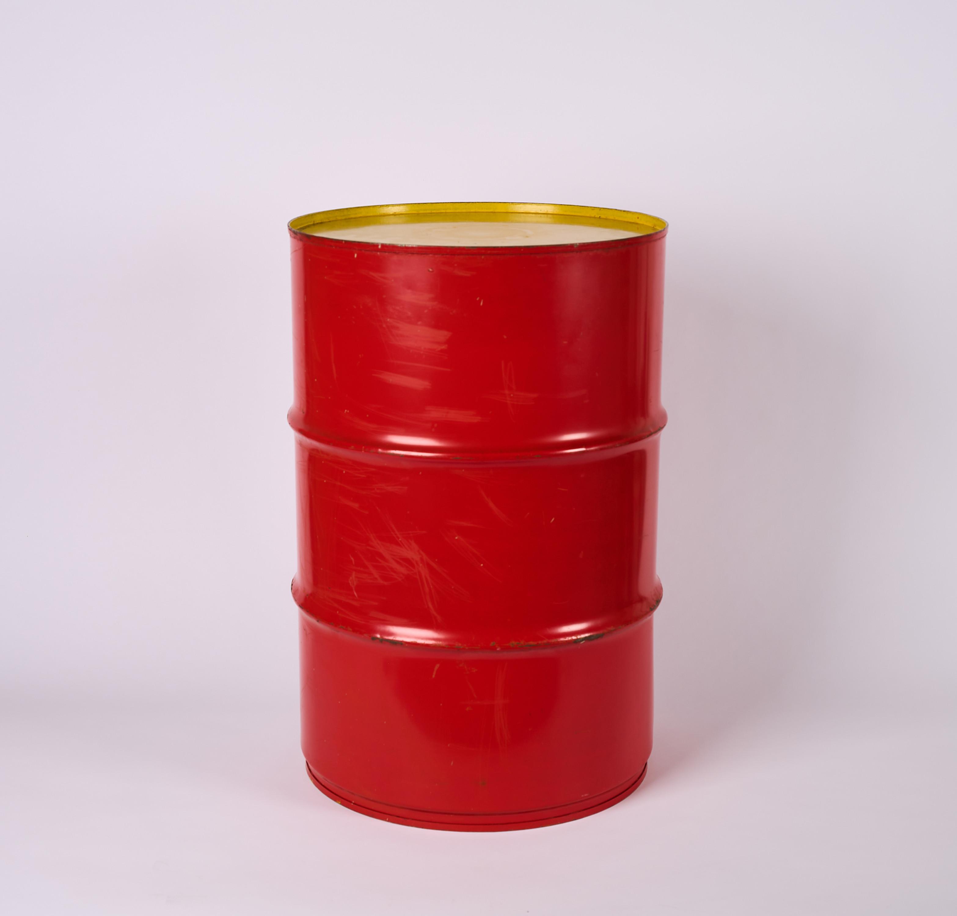 Christo - The Mastaba Project for Kunstverein Köln.