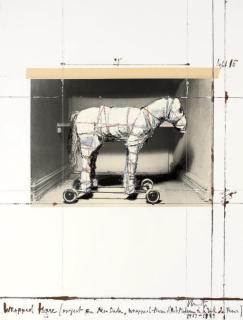 Christo - Wrapped horse (project for Neo-Dada, wrapped Museé d\'Art Moderne de la ville de Paris, 1963-1989)