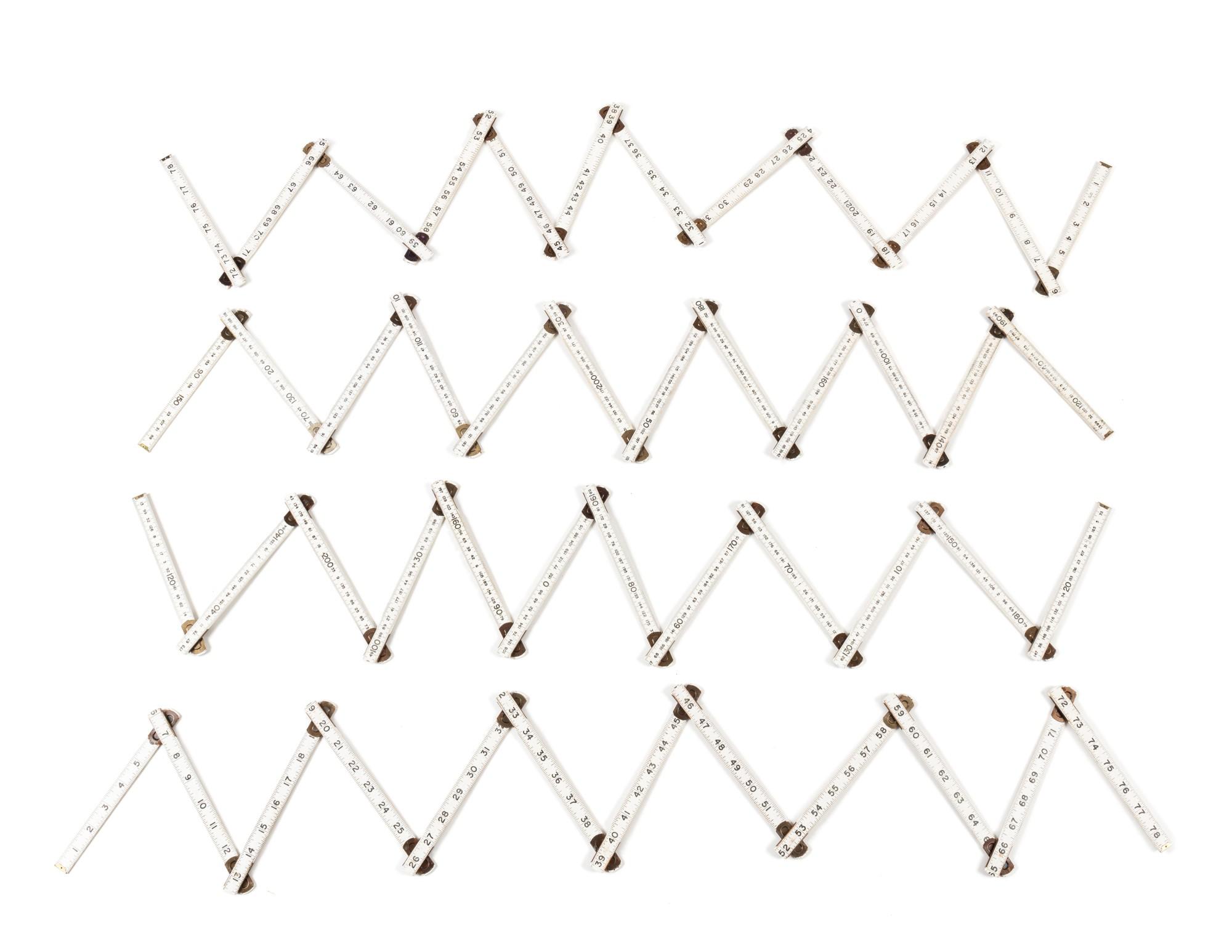 Cildo Meireles - 4 Fontes carpenter Meters