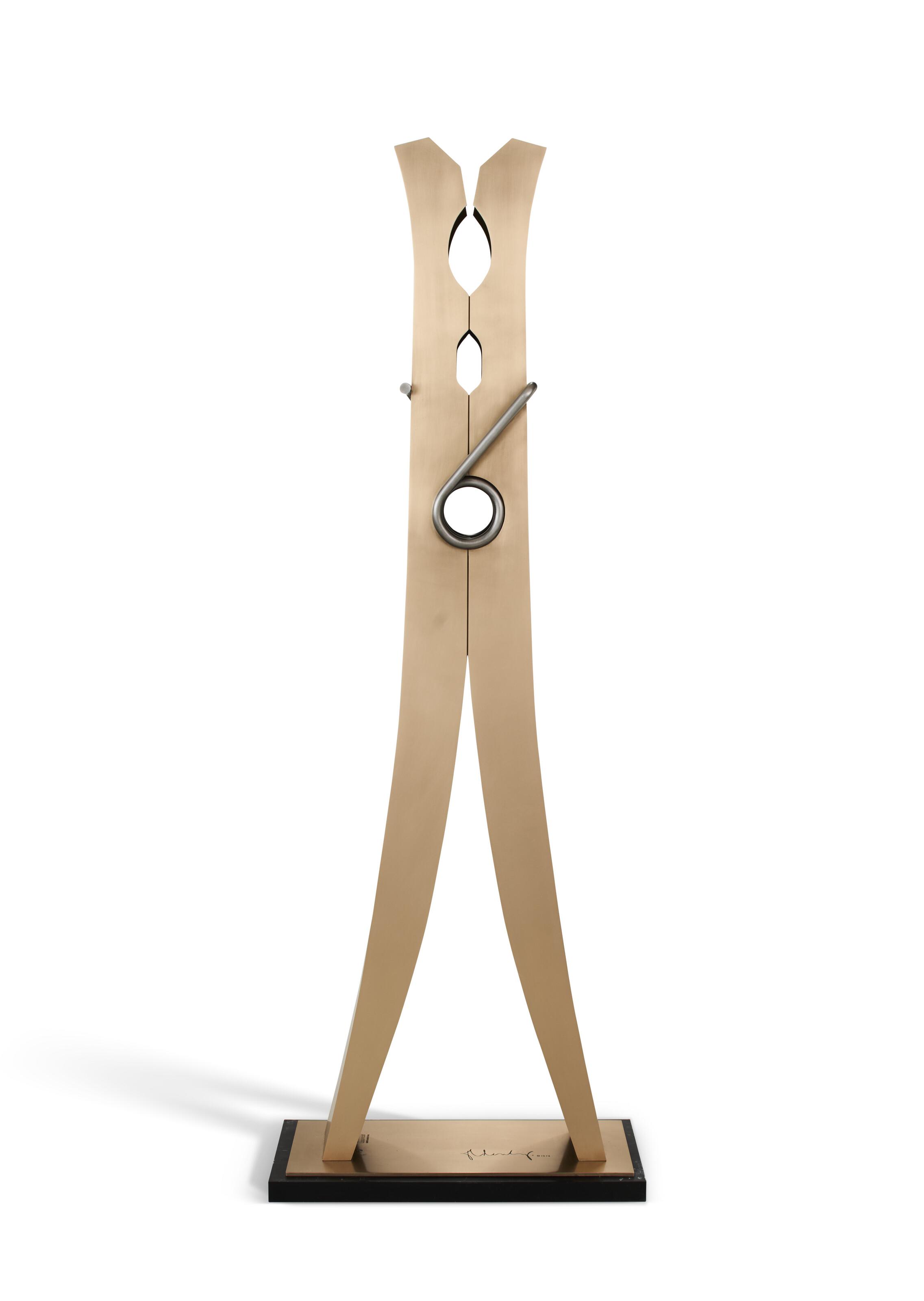 Claes Oldenburg - Clothespin