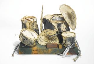 Claes Oldenburg - Miniature Soft Drum Set (Axsom / Platzker 61)