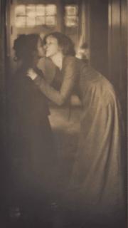 Clarence H. White - The Kiss, 1904