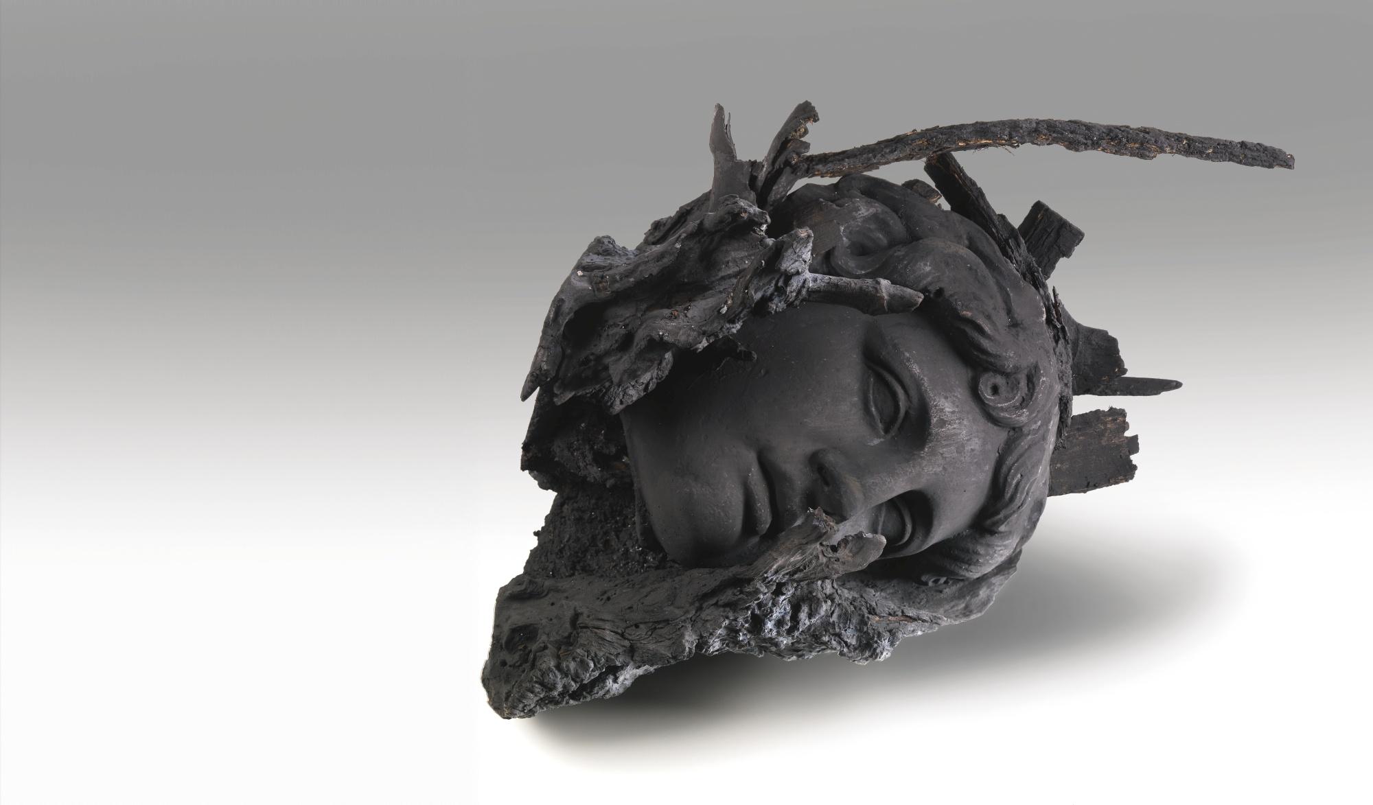 Claudio Parmiggiani - Senza Titolo