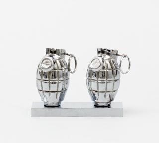 Clive Barker - »Two Hand Grenades«