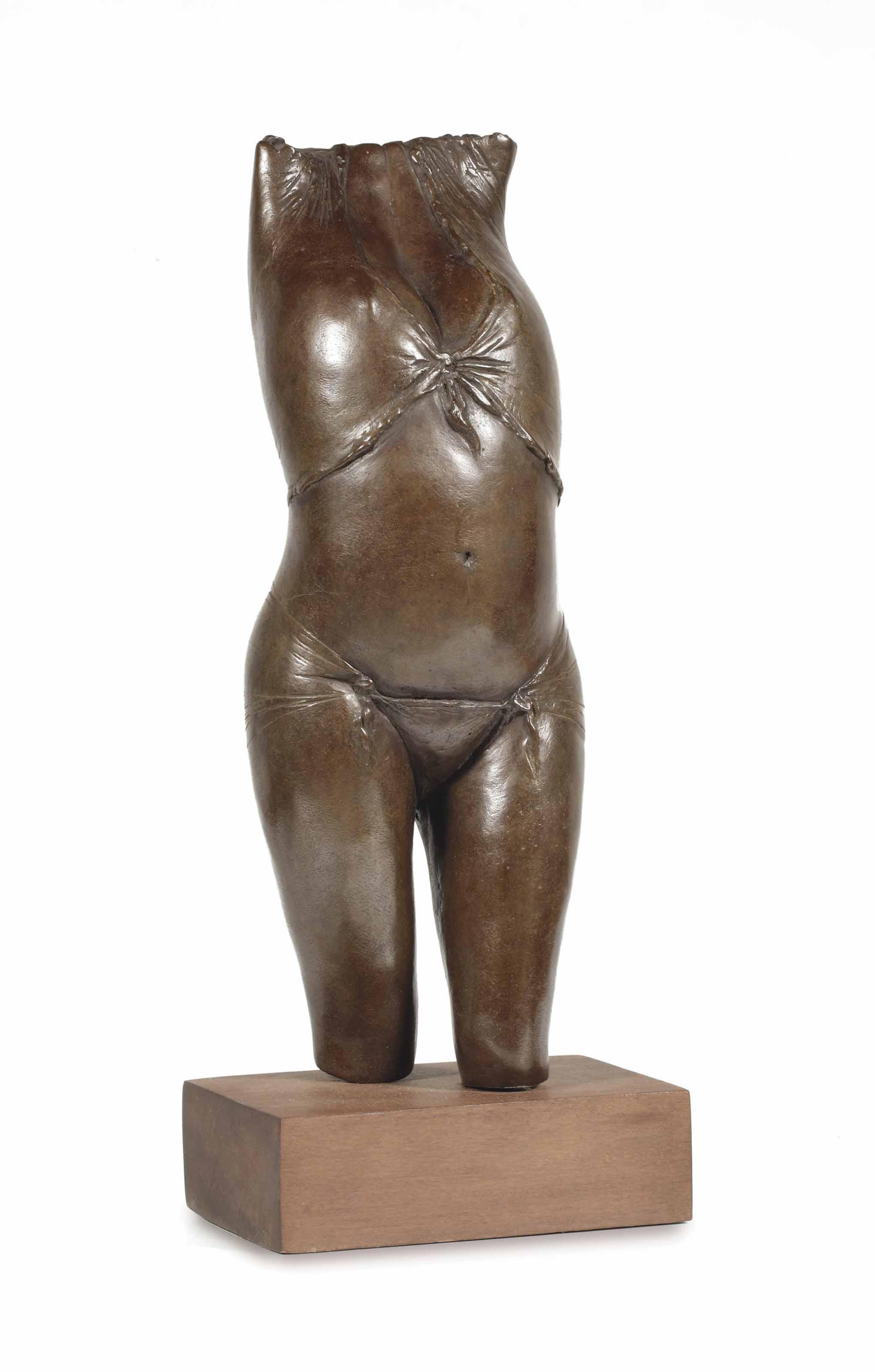 Cornelis Zitman - Torso vestido