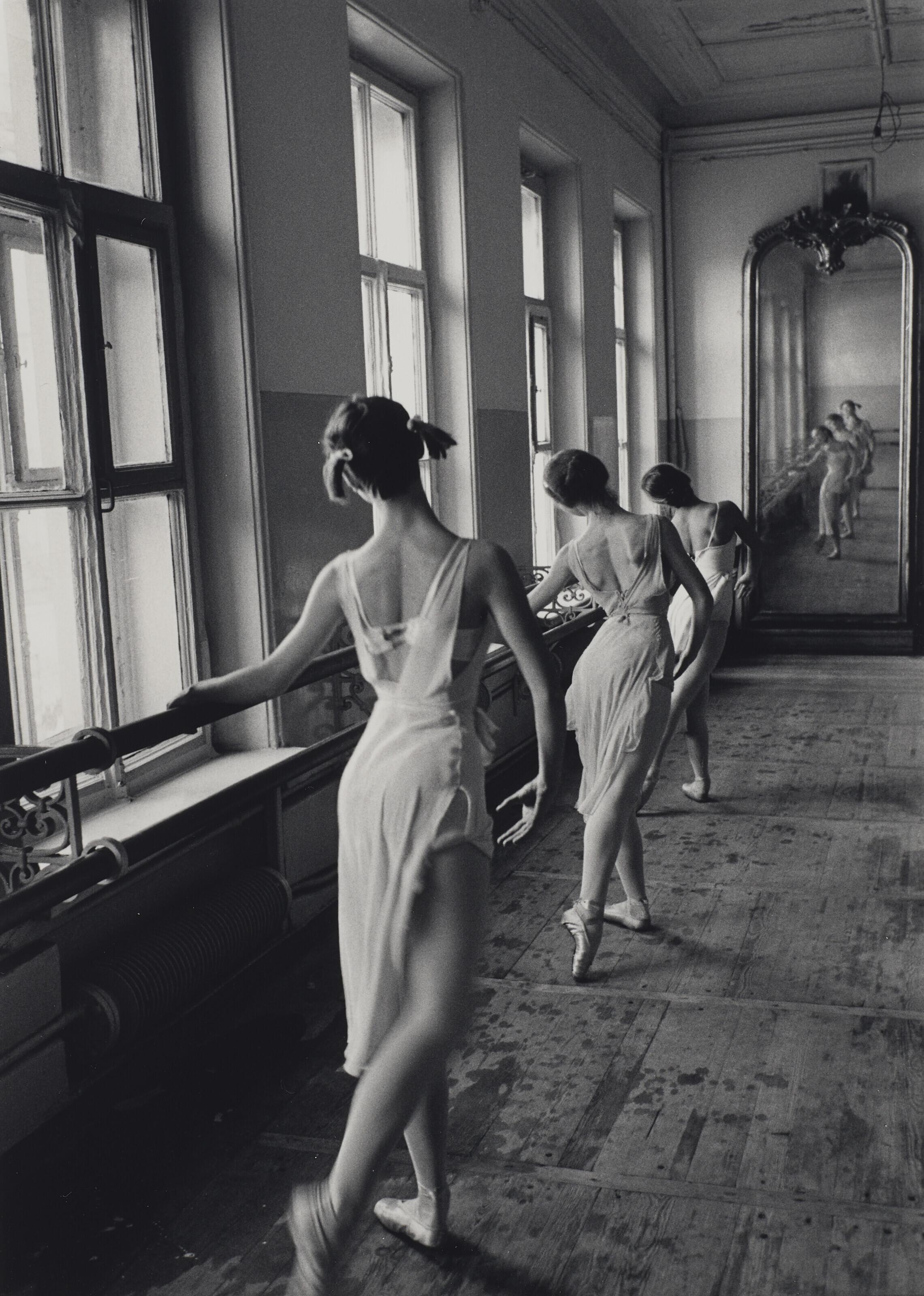 Cornell Capa - The Bolshoi Ballet School, 1956