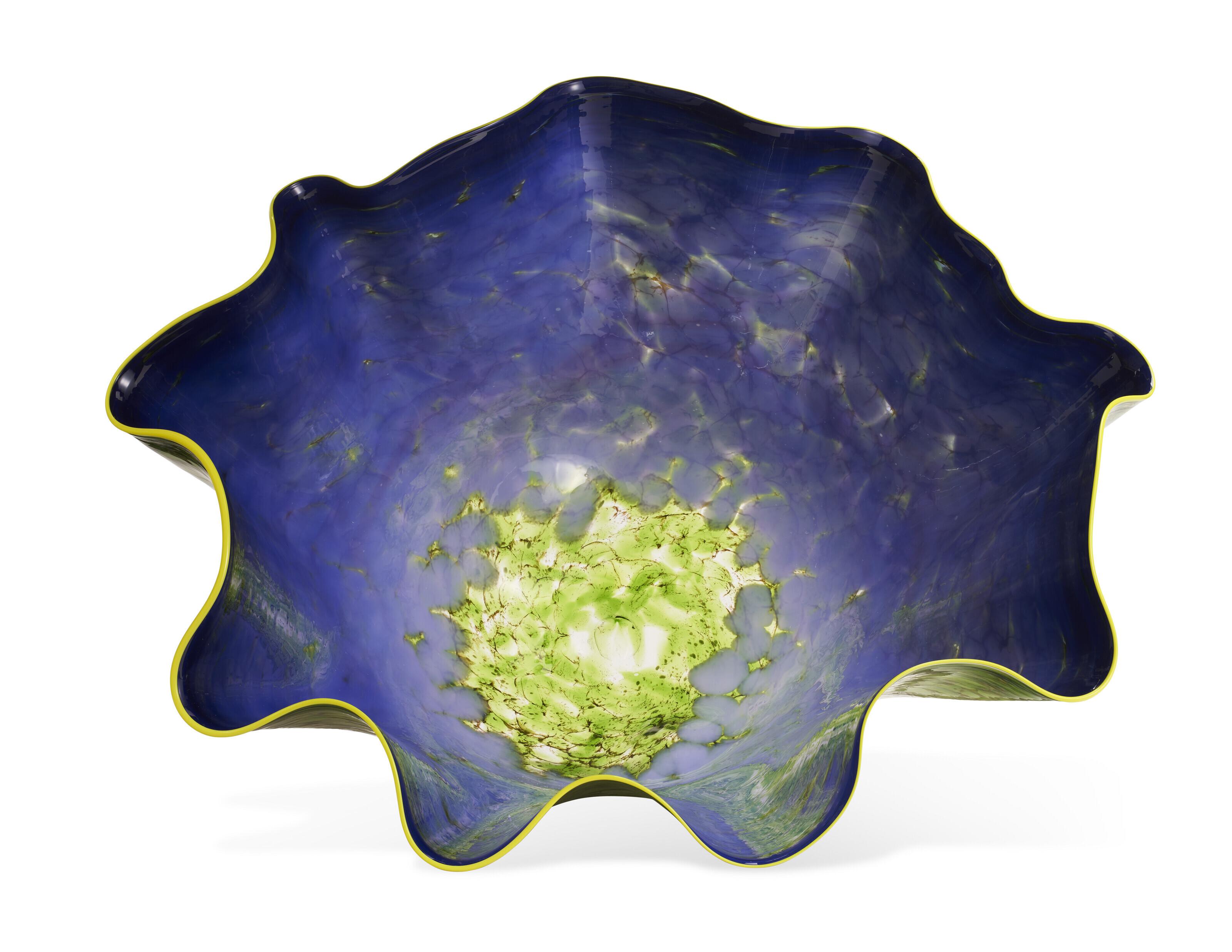 Dale Chihuly - Large Shell from \'Macchia\' Set