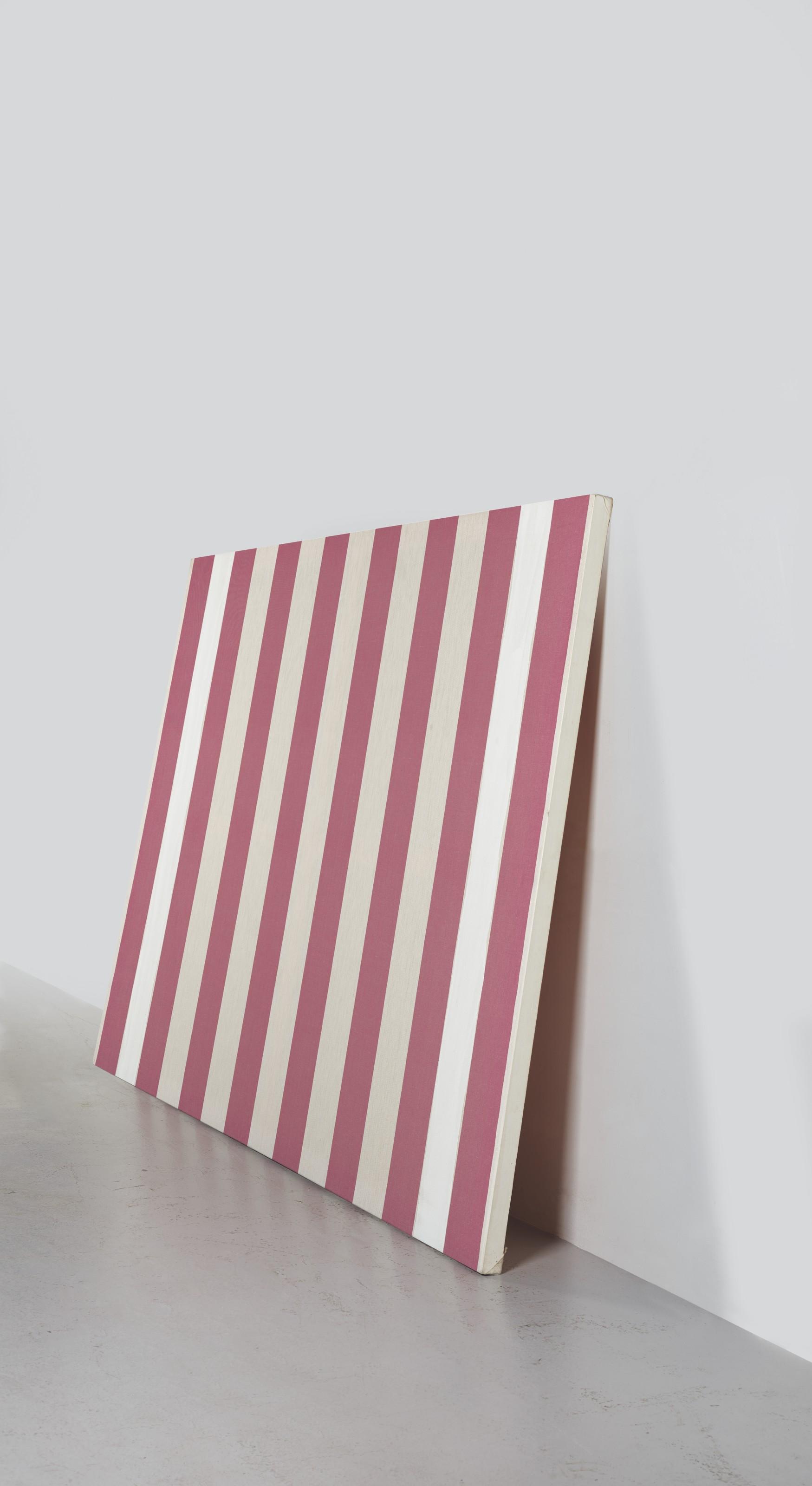 Daniel Buren - Peinture Acrylique Blanche Sur Tissu Rayé Blanc Et Rouge