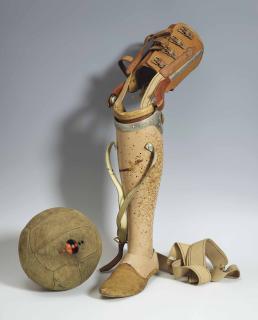 Daniel Spoerri - Ohne Titel (Prothese Mit Fussball) (Untitled (Prosthesic With Football))
