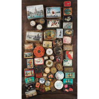 Daniel Spoerri - Tableau Piège, Puces De Montreuil, Collection De Boîtes (Salut Arman !)