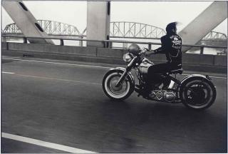 Danny Lyon - Crossing the Ohio, Louisville, 1968