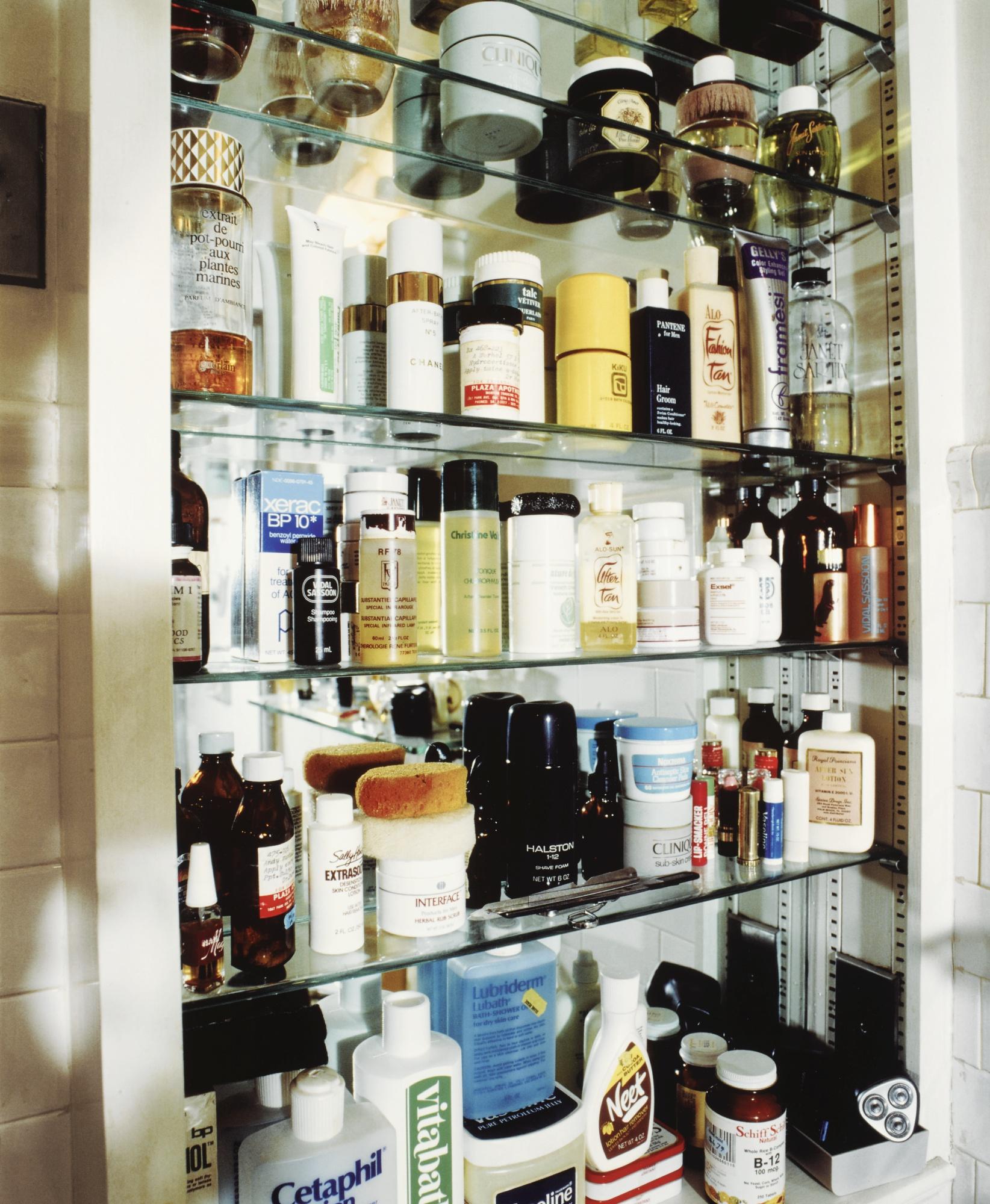 David Gamble - Andy Warhol\'S Medicine Cabinet