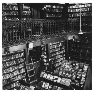 Dayanita Singh - Asiatic Library, Bombay, 2000