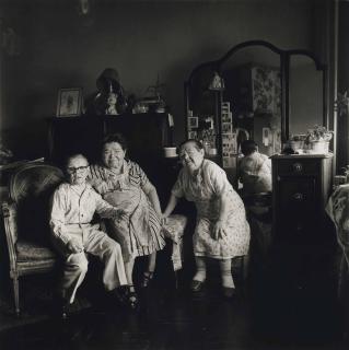 Diane Arbus - Russian Midget Friends In A Living Room On 100Th St, N.Y.C., 1963