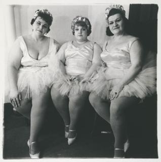 Diane Arbus - Three Circus Ballerinas, 1964