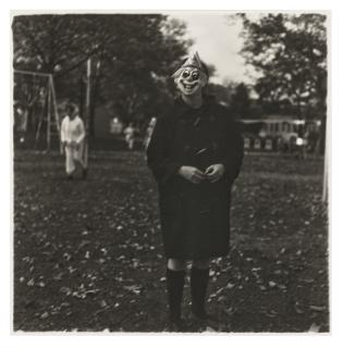 Diane Arbus - Untitled (28)