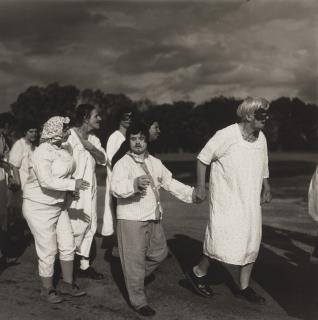 Diane Arbus - Untitled (7), 1970-1971