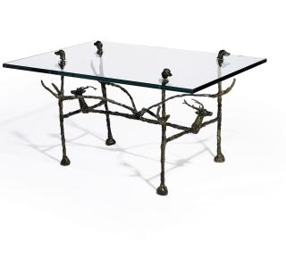Diego Giacometti - Table basse trapézoïdale: modèle aux cerfs et aux chiens