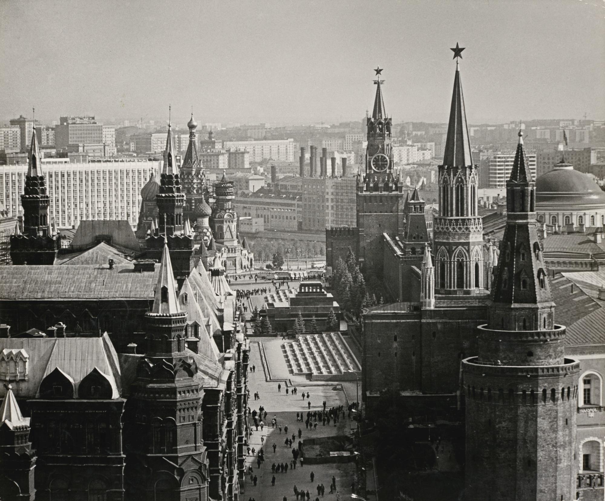 Dmitri Baltermants - \'Red Square\', 1960S
