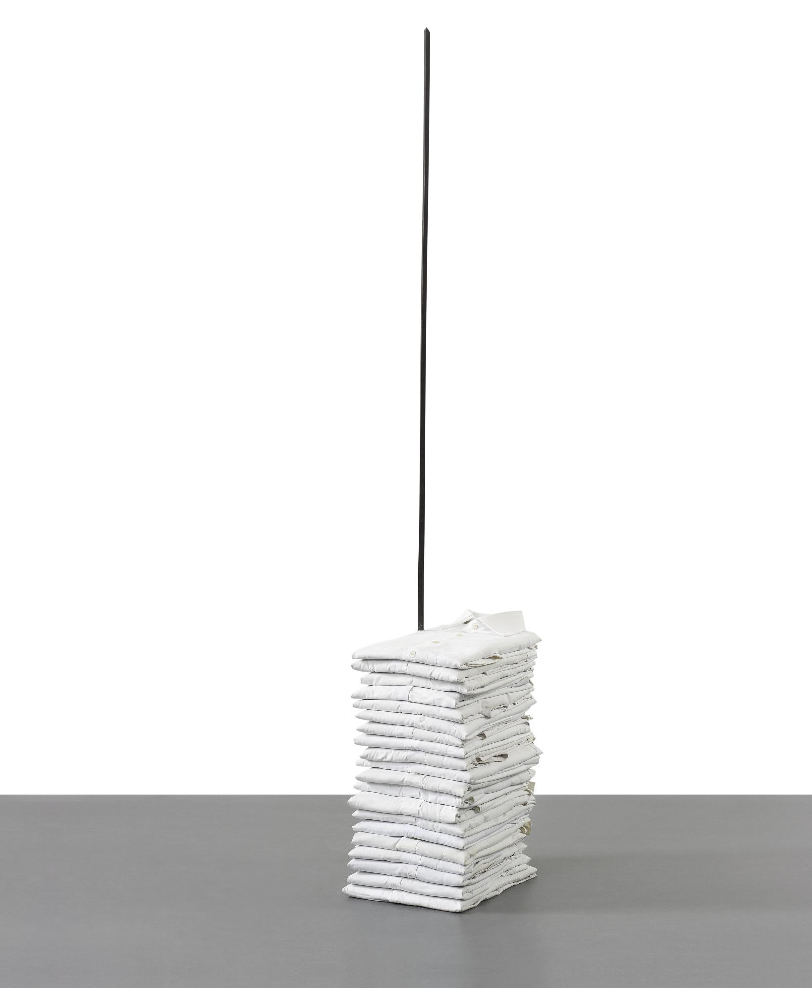 Doris Salcedo - Camisas