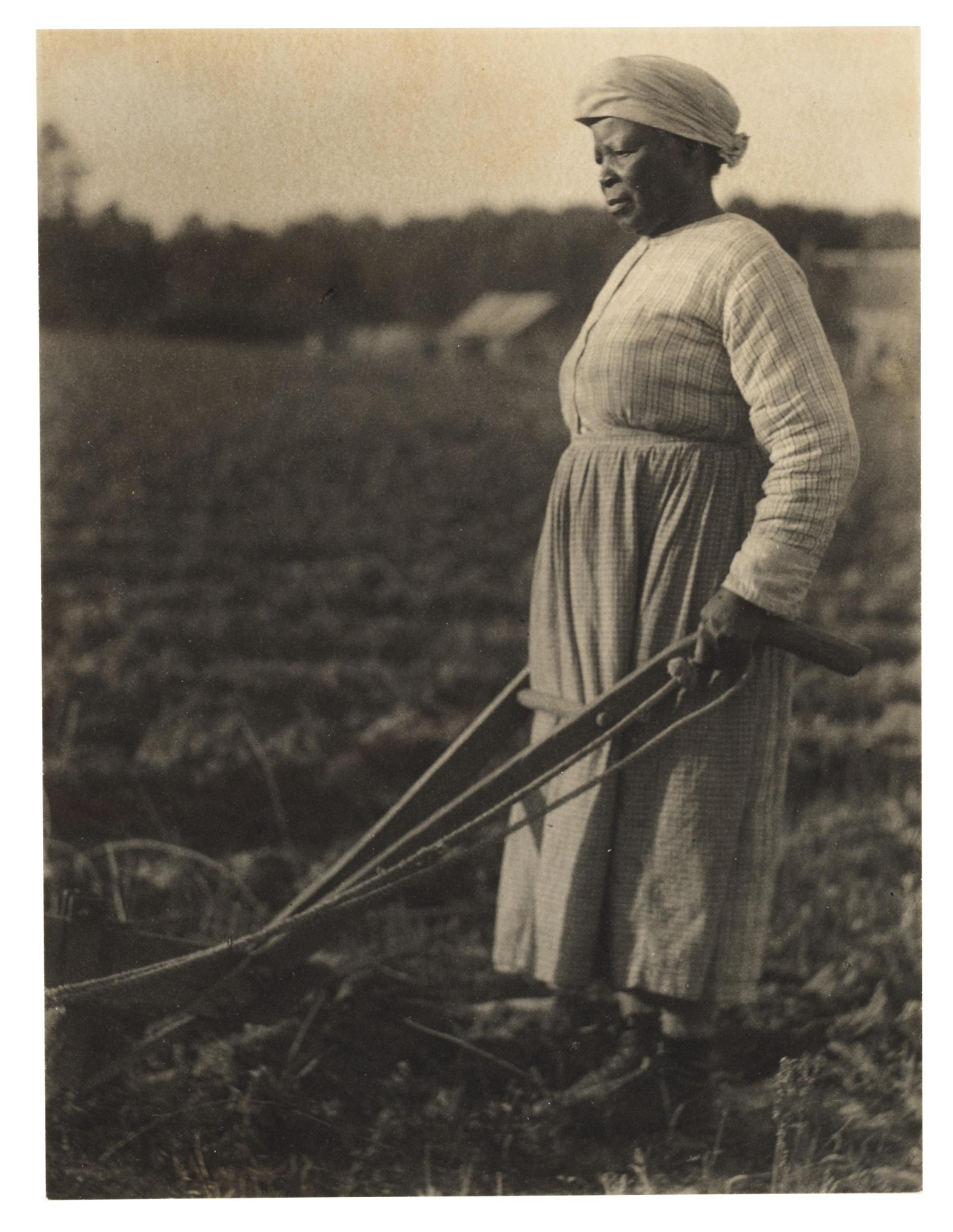Doris Ulmann - Lang Syne Plantation, South Carolina, c. 1927